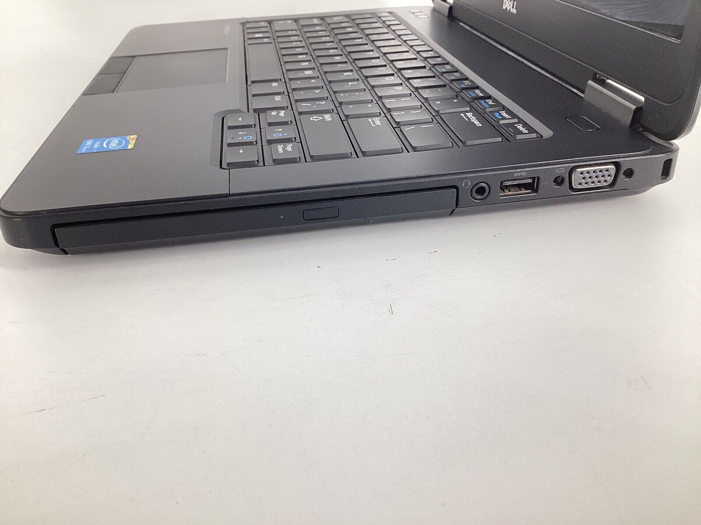 Dell Latitude E5440 14" (i5-4310U @2.00 GHz, 8GB RAM, No SSD, No OS) No AC