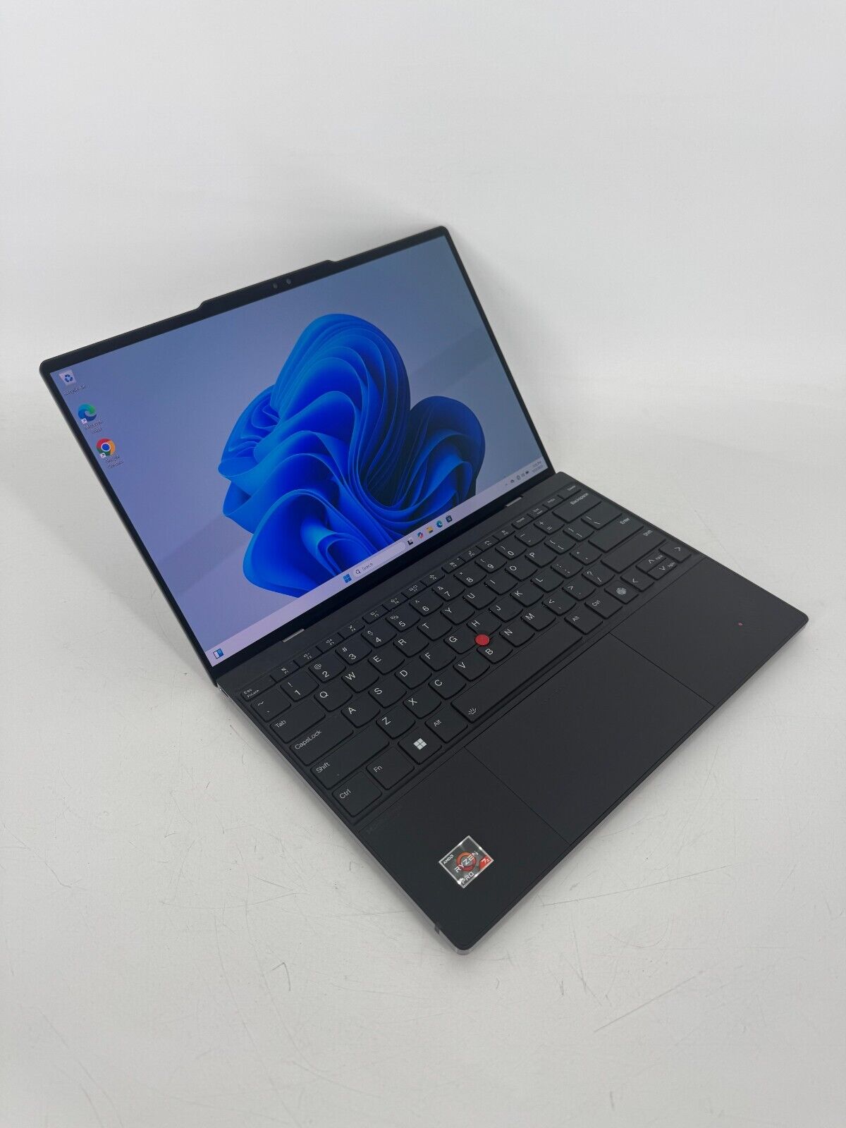 Lenovo Laptop ThinkPad Z13 Gen 1, 13.3" (Ryzen 7 PRO 6860Z, 32GB 512GB) Win11Pro