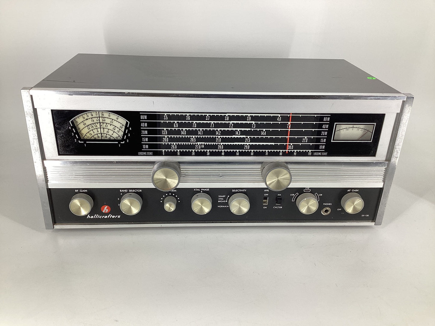 VINTAGE! Hallicrafters SX-130 Tube Radio / Reciever  w/ Speaker - Tested *Read